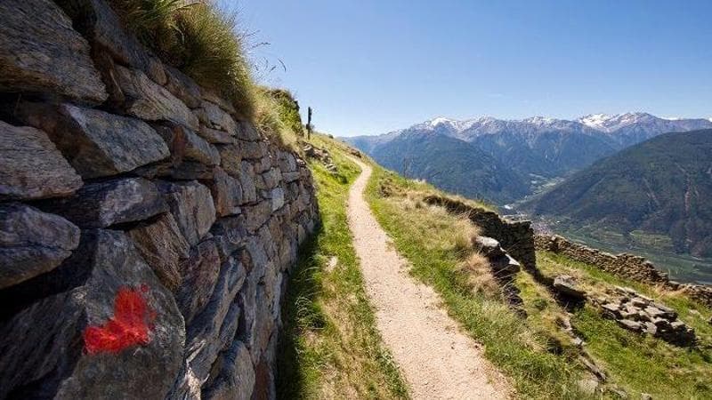 Trentino, escursionista tedesco cade su un sentiero e muore - la Repubblica