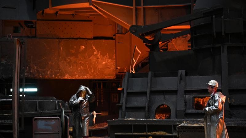 Un altoforno dell'acciaieria Thyssenkrupp di Duisburg
