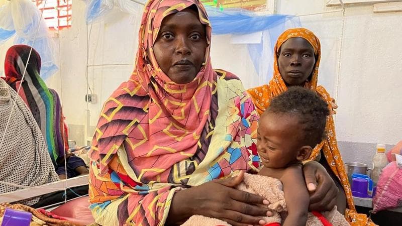 Migranti, Msf replica al governo: “Non è il Sudan a causare gli sbarchi, i profughi rimangono in Ciad”