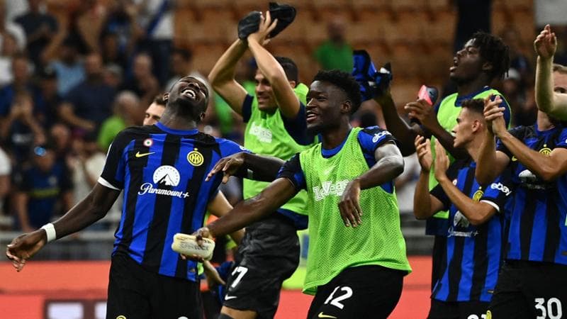 Inter-Fiorentina 4-0: Thuram si prende San Siro. Alla ripresa derby stellare con il Milan