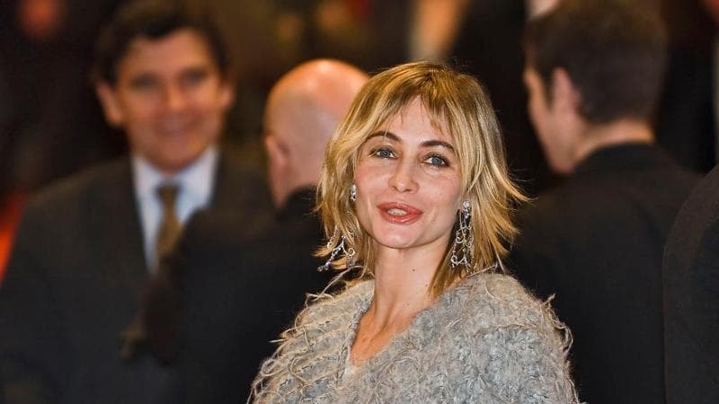 Emmanuelle B&eacute;art
