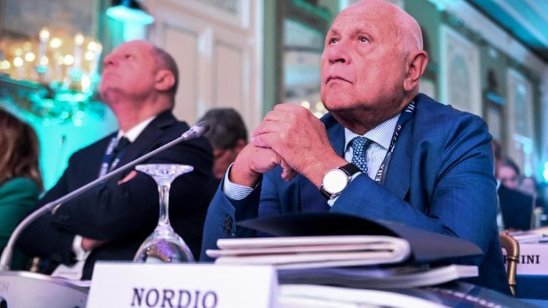 La maggioranza elastica di Meloni: con Calenda il patto garantista sulla giustizia, con Renzi per il premierato