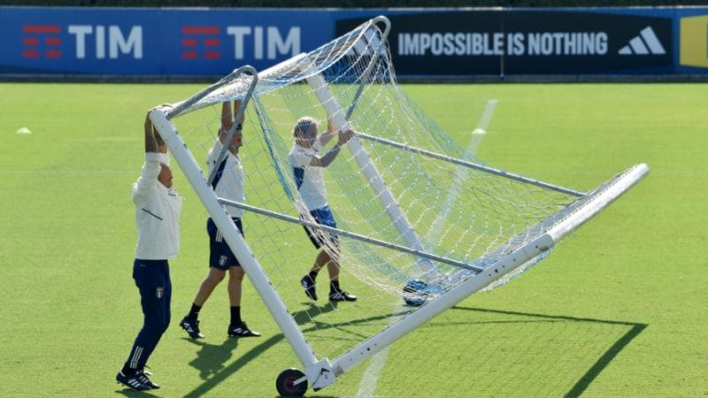 Head coach of Italy Luciano Spalletti during a training session of the Italian national team at the Coverciano traning centre near Florence, Italy, 08 September 2023
ANSA/CLAUDIO GIOVANNINI