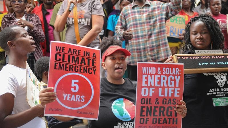 Una manifestazione a favore delle fonti rinnovabili di energia&nbsp;a Nairobi, a margine del summit sul clima
