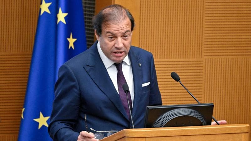 Manovra senza soldi. Riemerge il partito dei nuovi condoni