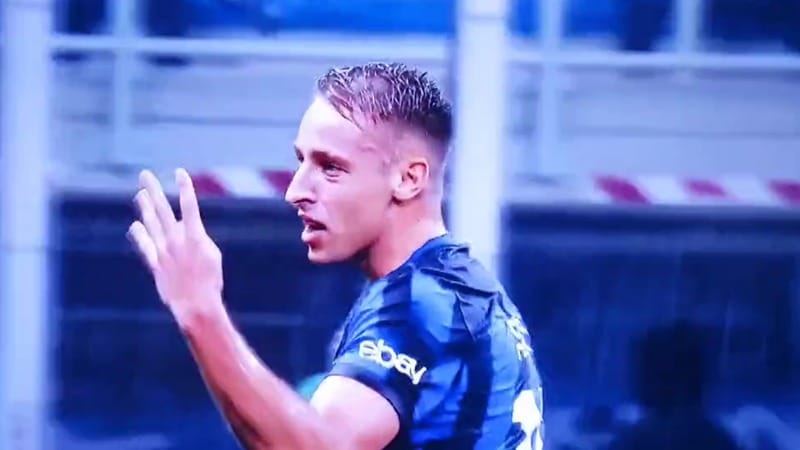 Inter-Milan, Frattesi come Totti: fa il “quattro” a Krunic prima del gol