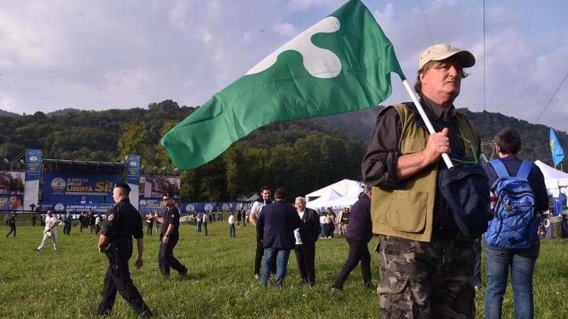Pontida, il giorno di Marine Le Pen. Chiude Salvini