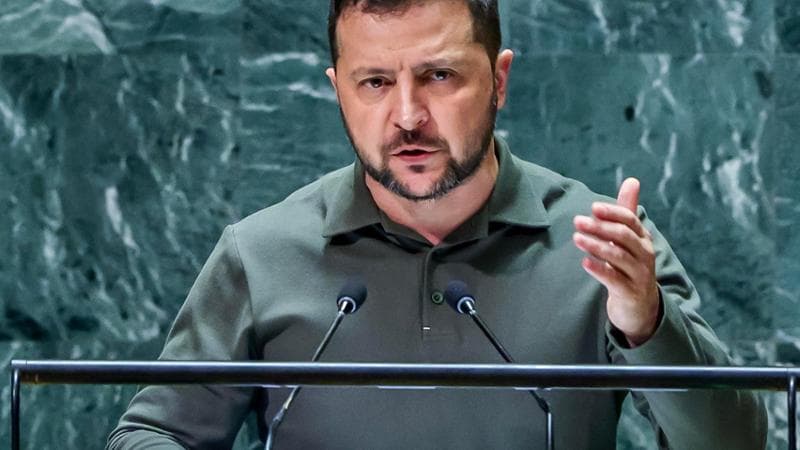 Onu, l’allarme di Zelensky: “Putin spinge il mondo verso la guerra finale”