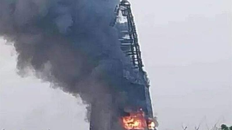 La torre della Greater Nile Petroleum Oil Company a Khartoum colpita nei combattimenti a Khartoum
