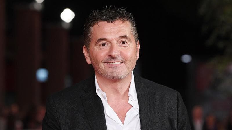 Teo Mammuccari sbarca a ‘Ballando con le stelle’: “Sono un mito della danza”