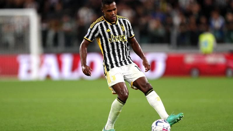 Alex Sandro
