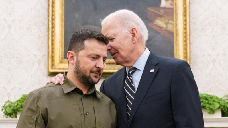 Biden a Zelensky: “Vi armiamo ancora”. Ma i repubblicani aprono la fronda