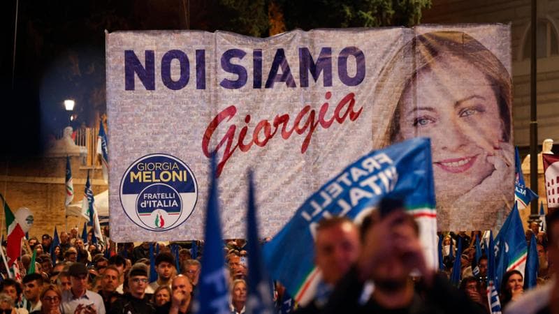 Un anno di governo, le mani sulla scuola nuova fabbrica di consenso