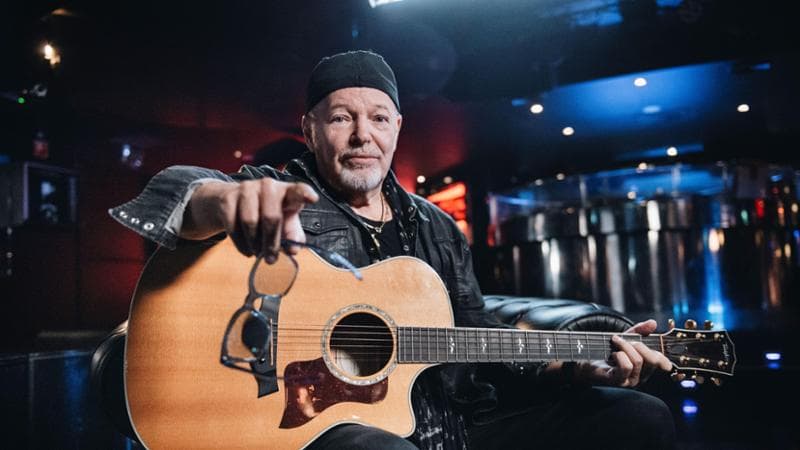 Vasco Rossi, il “Supervissuto”: da oggi su Netflix il racconto di una vita straordinaria