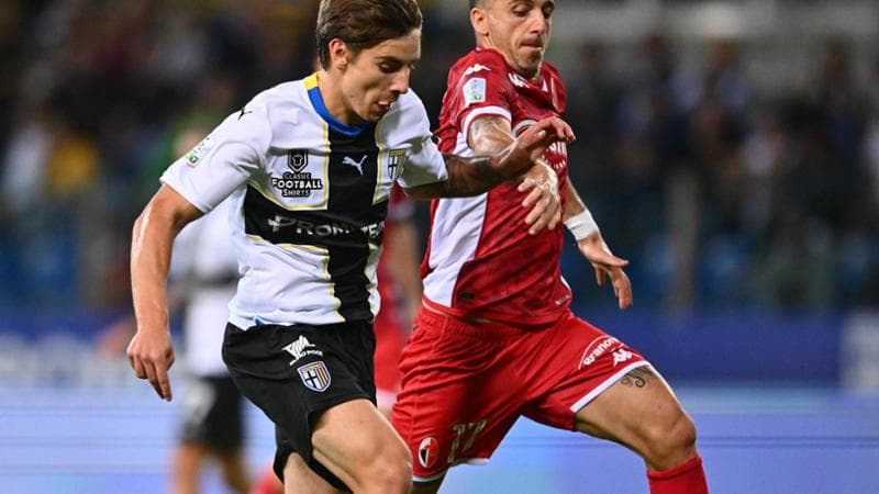 Serie B: il Parma batte il Bari e allunga in vetta, Como al secondo posto
