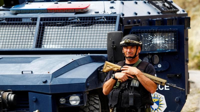 L’allarme della Casa Bianca: “La Serbia ritiri le truppe ammassate al confine del Kosovo”
