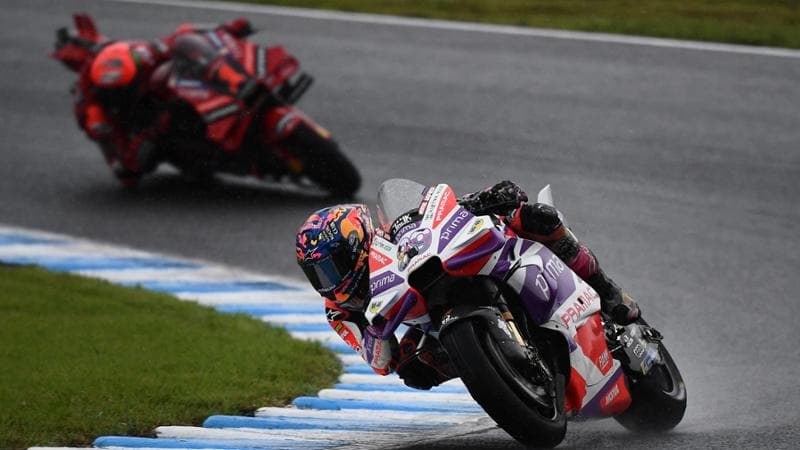 Jorge Martin davanti a Pecco Bagnaia
