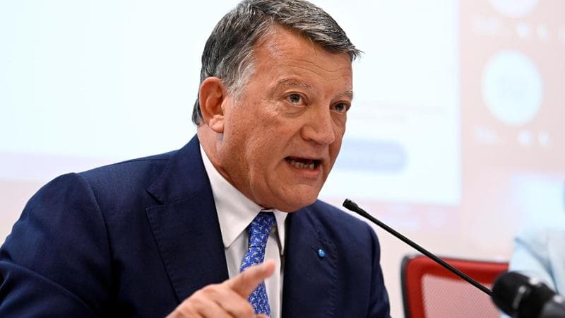 Il segretario della UIL, Pierpaolo Bombardieri, durante il convegno su inflazione e salari promosso dal Dipartimento di Economia dell’Università’ Roma Tre, Roma, 3 luglio 2023. ANSA/RICCARDO ANTIMIANI