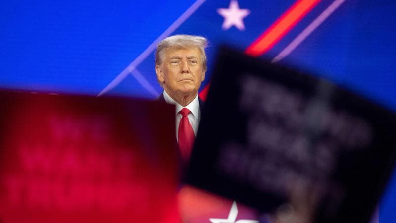 Donald Trump si candida a Speaker, poi ci ripensa e punta tutto sul “falco” Jim Jordan per misurare il suo potere sul partito