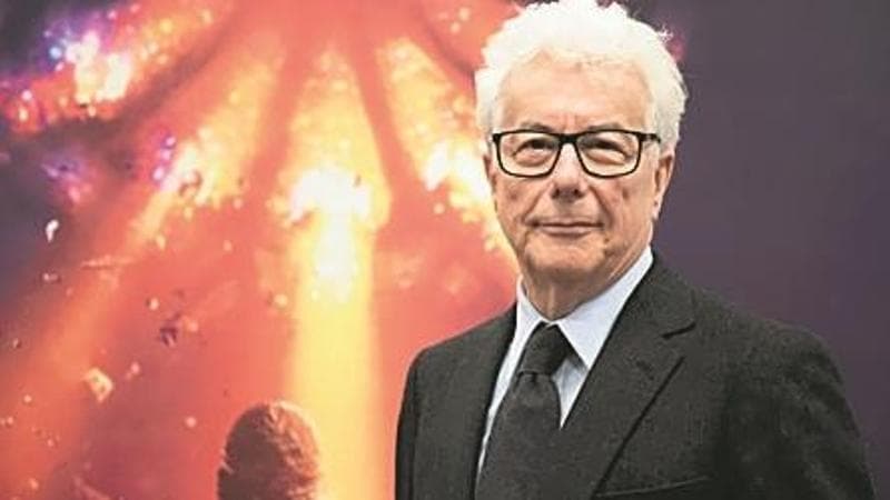 Ken Follett
