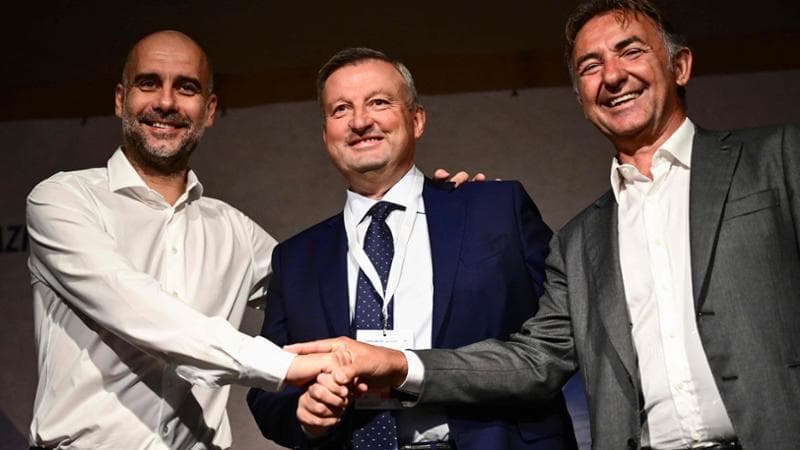 Pep Guardiola con Massimo Mauro a Cuneo
