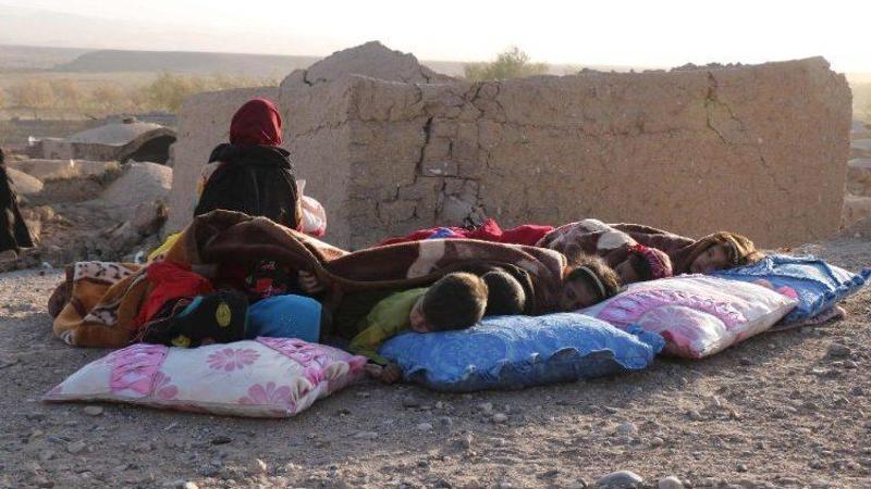 Afghanistan, il terremoto a Herat ha provocato più di 2.400 morti, dicono i talebani