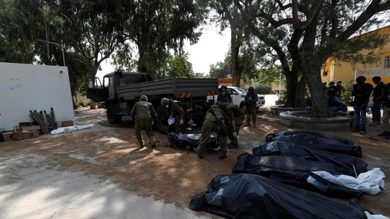 Il massacro del kibbutz di Kfar Aza: 200 morti, tra cui 40 bambini, alcuni decapitati