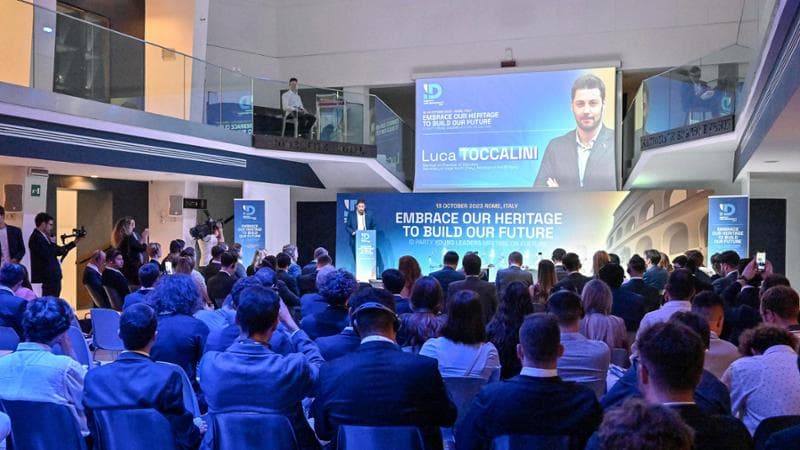 I giovani leghisti battezzano il sodalizio con l’ultradestra europea di Identità e Democrazia
