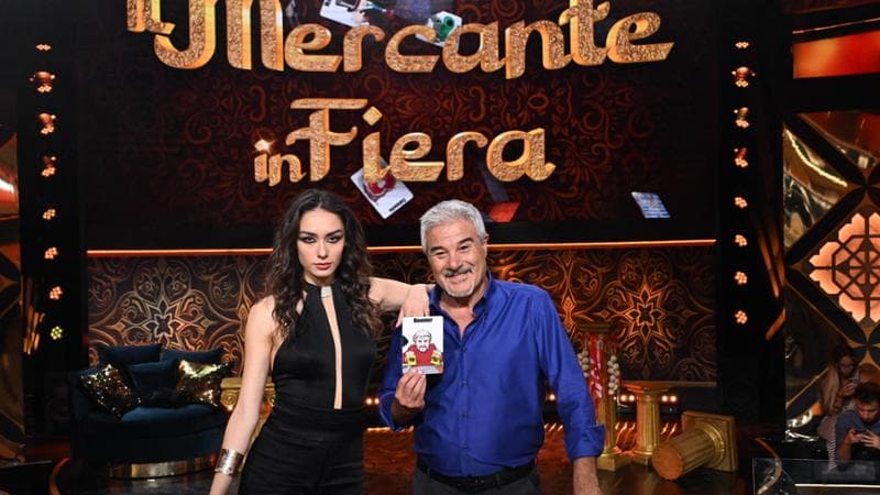 ‘Mercante in fiera’, il destino (televisivo) di Pino Insegno è appeso a un filo