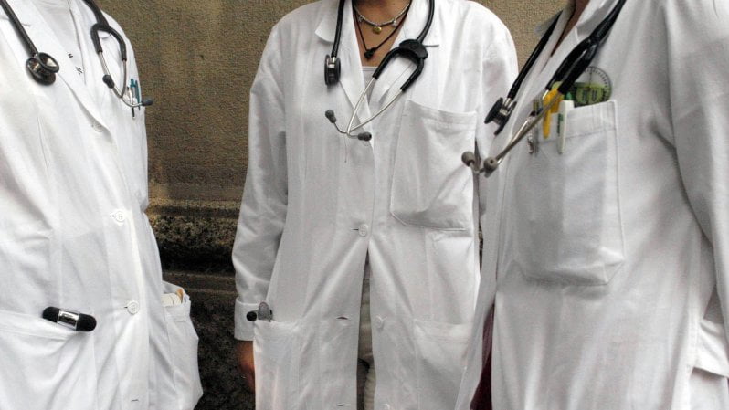 Sanit&agrave;: liste di attesa ai privati, medicina di base tradita<br /><em class="author">di Rosaria Amato e Michele Bocci</em>