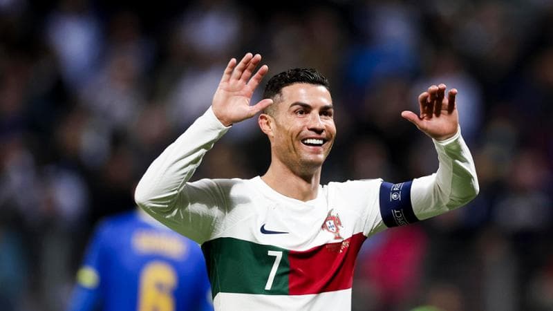 Cristiano Ronaldo sorridente dopo un gol con il Portogallo
