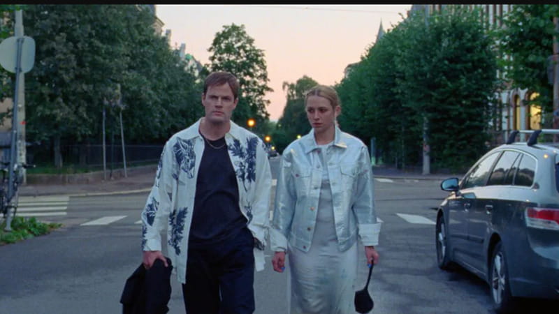 Gli attori Eirik S&aelig;ther (Thomas) e Kristine Kujath Thorp (Signe) in una scena del film Sick of Myself del regista e sceneggiatore norvegese Kristoffer Borgli
