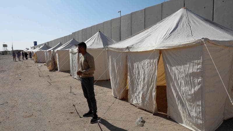 Rafah, il valico ormai deserto che può dare sollievo ai palestinesi stremati