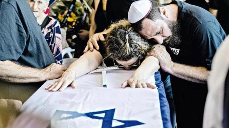 Israel between war and pain