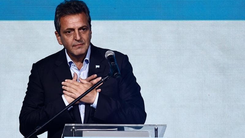 Argentina, Sergio “pancake” Massa: ecco chi è il peronista moderato che ha fermato l’onda dell’ultradestra di Milei