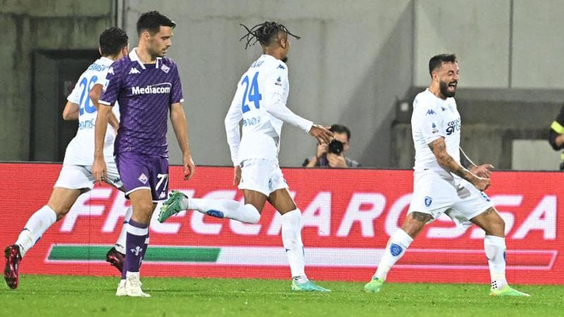 Caputo esulta dopo il gol
