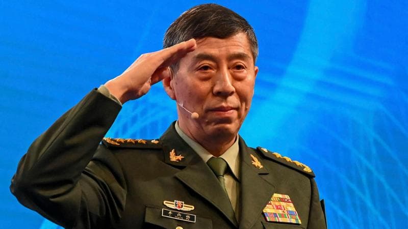 Cina, le purghe di Xi Jinping: rimosso il ministro della Difesa Li Shangfu