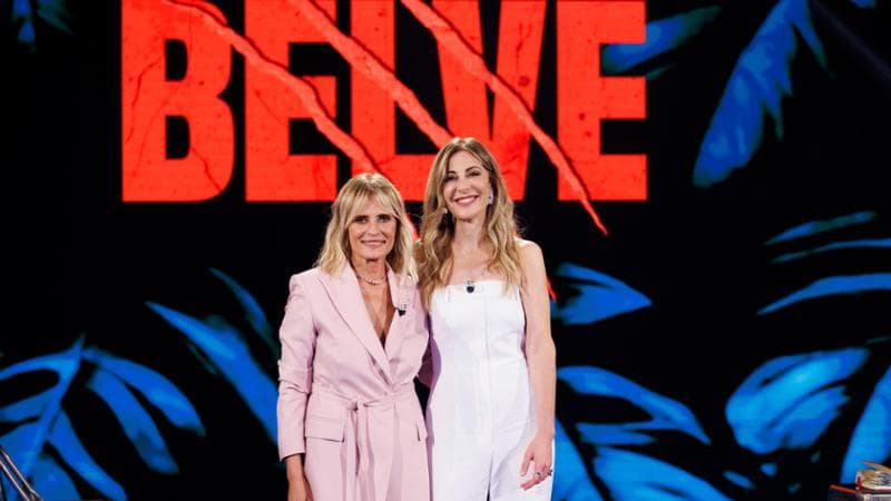 Isabella Ferrari: “Ho provato tutte le droghe senza perdere il controllo. Gianni Boncompagni è stato come un padre. E vi racconto quella scena di sesso con Nanni Moretti”