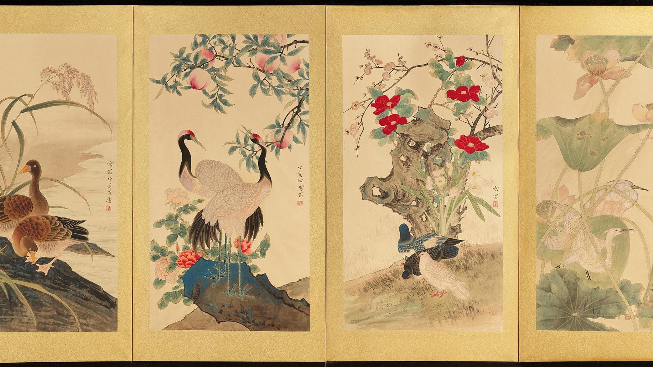 In Seasonal flowers and birds l'artista Chen Zhifo riprende nel 1947 la delicatezza della tradizionale tecnica pittorica gongbi, tipica delle dinastie Song e Yuan
