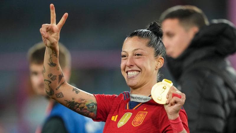 Jenni Hermoso torna dopo lo scandalo e segna all’Italia: a Salerno vince 1-0 la Spagna