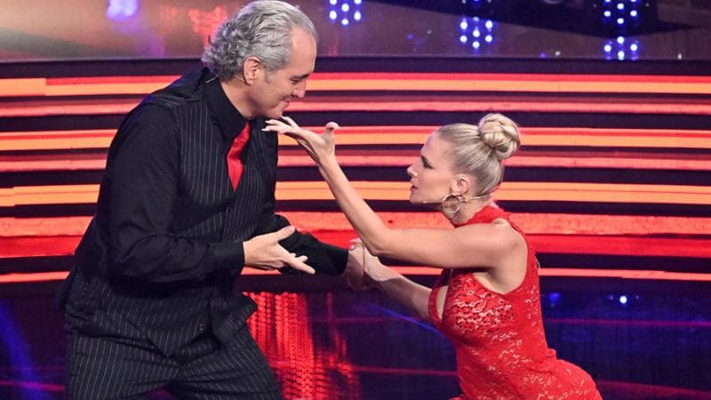 ‘Ballando con le stelle’, dopo la seconta puntata in testa Teo Mammuccari e Wanda Nara