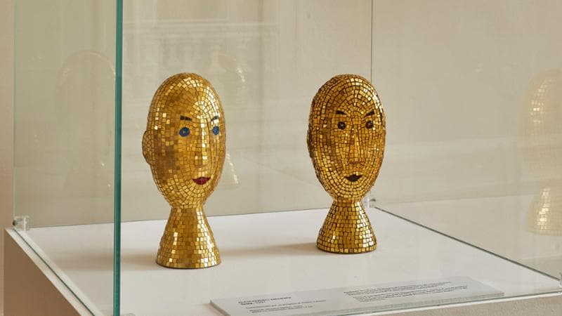 Teste di Alessandro Mandini, opera realizzata da Luciana Notturni nel 1991
