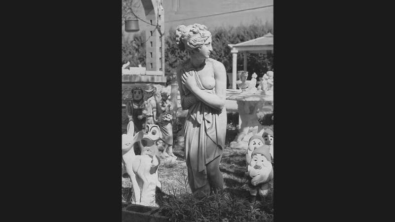 &nbsp;Nani (e altre statuette) da giardino, considerati &ldquo;l&rsquo;archetipo del Kitsch&rdquo;
