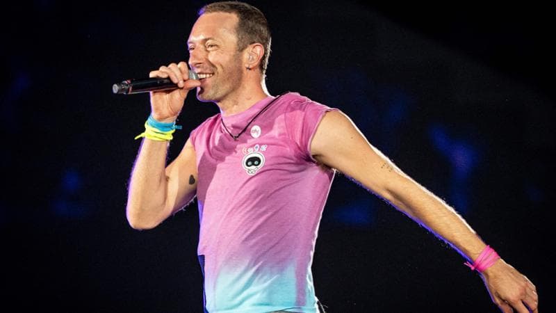 I Coldplay ai fan: “Mandateci un vocale e cantate con noi”