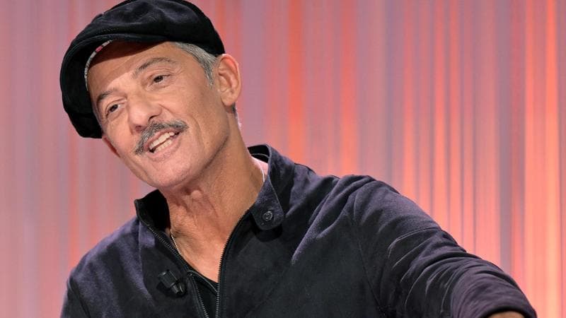 Sanremo, Amadeus in trattative, la Rai rettifica: “Pensiamo al 2024”. E Fiorello ironizza: “Ama è sanremopatico”