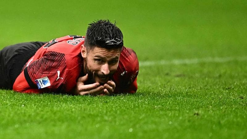 Milan-Udinese 0-1: Pereyra decide su rigore, San Siro fischia e Pioli ora rischia