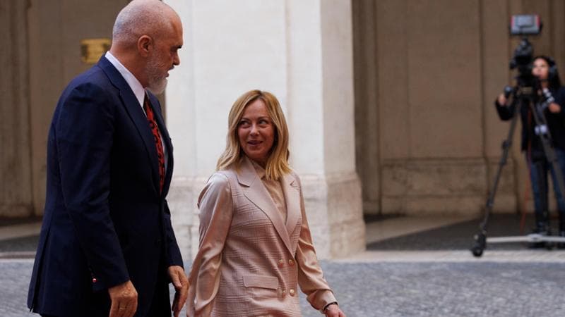 Elogi, accordi e quell’invito per Ferragosto: Edi Rama e il sodalizio con Meloni per spingere l’Albania verso l’Ue