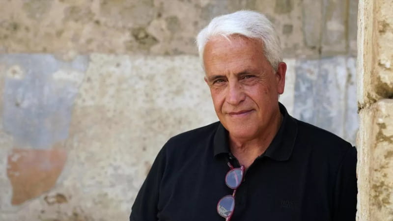 Il siciliano dalla A alla Z: il sorprendente “Abbecedario” di Roberto Alajmo
