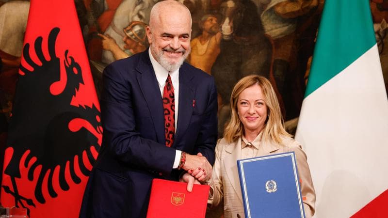 Migranti, il Consiglio d'Europa: “L’accordo Italia-Albania preoccupante per i diritti umani”
