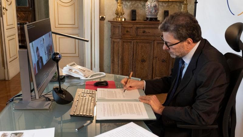 Manovra, Giorgetti: “Possibile ribasso del Pil 2023”. Upb: “Ottica di breve periodo”. Alert sanità: “Fondi potrebbero non coprire le spese”